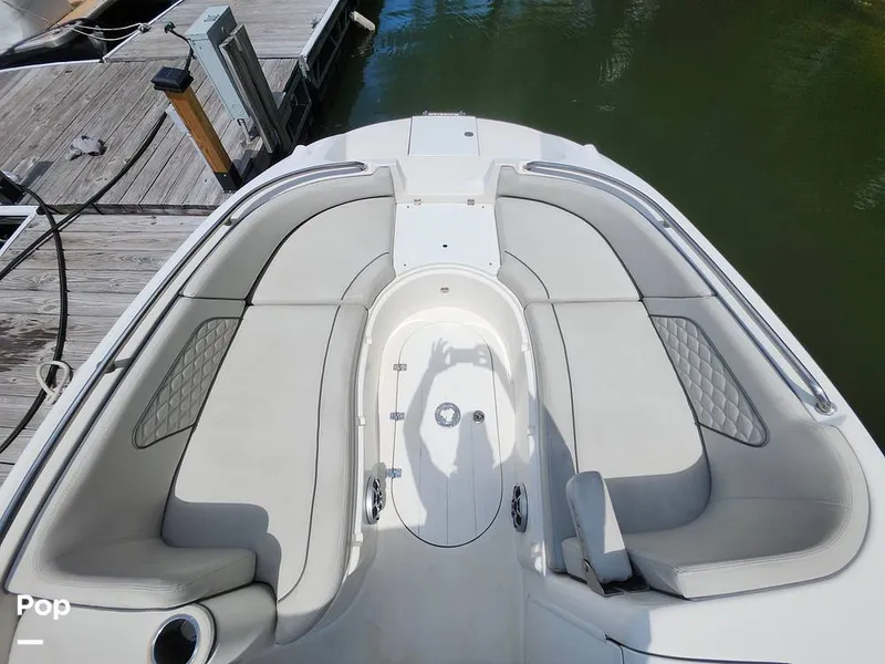 Slide: The Image of Sea Pro Citation 2400 2021 - 16515903
