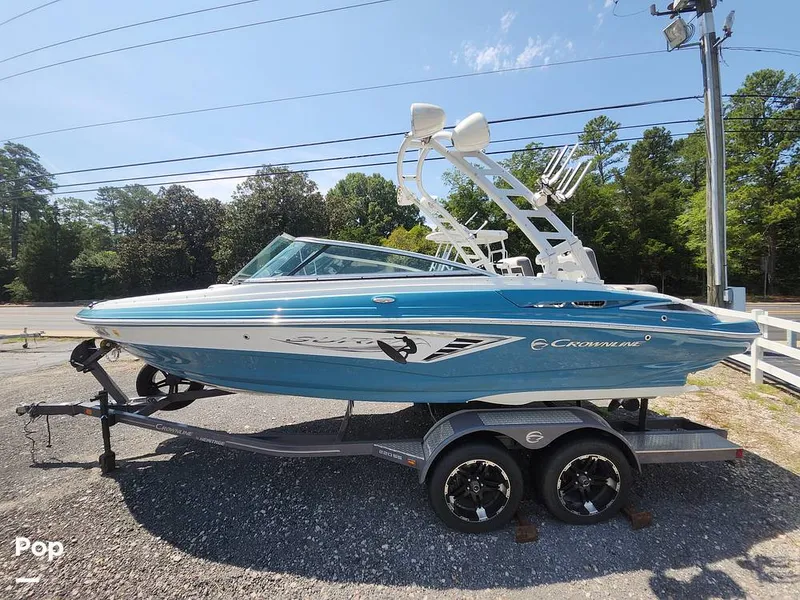 The Image of Crownline Boats 220 SS Surf 2024 - 16649401
