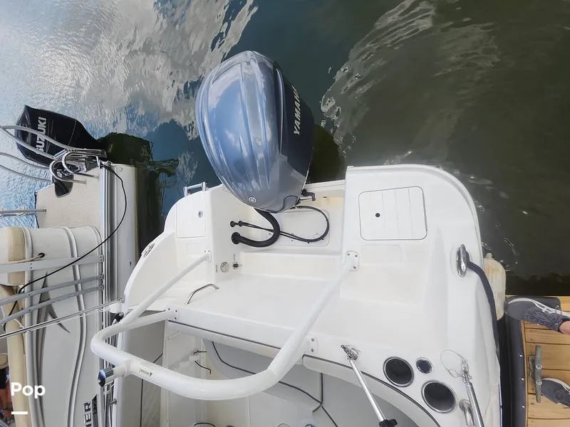 Slide: The Image of Sea Pro Citation 2400 2023 - 16516345