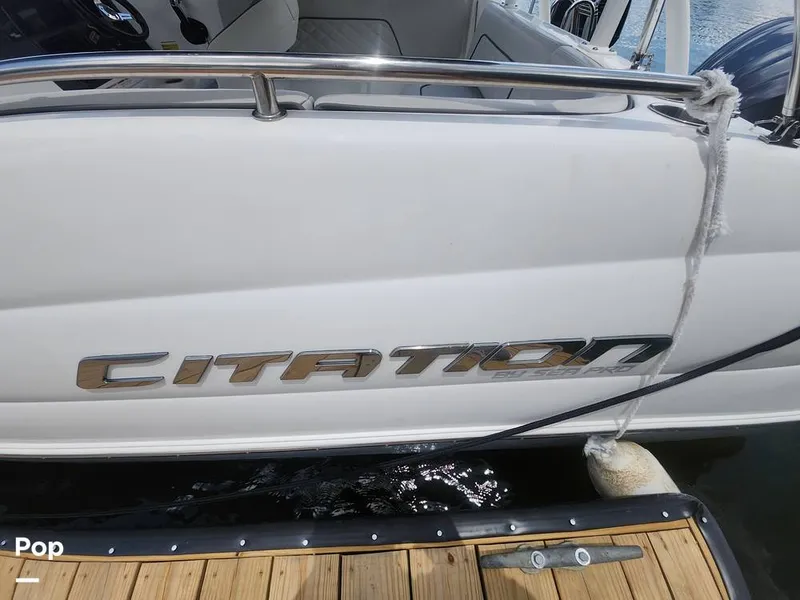 Slide: The Image of Sea Pro Citation 2400 2023 - 16516344