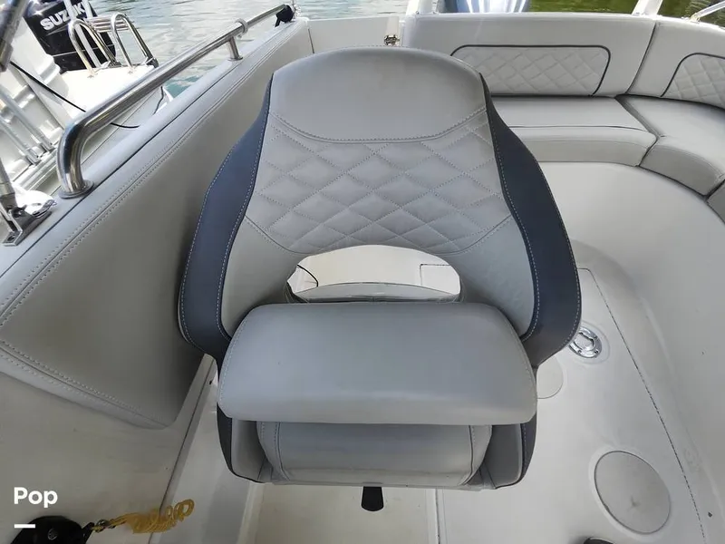 Slide: The Image of Sea Pro Citation 2400 2023 - 16516376
