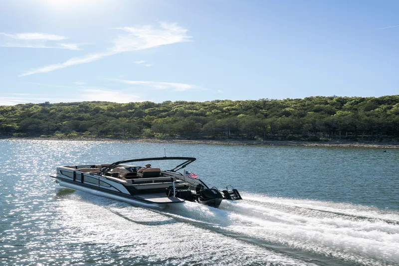 Slide: The Image of Barletta LUSSO23M 2025 - 33