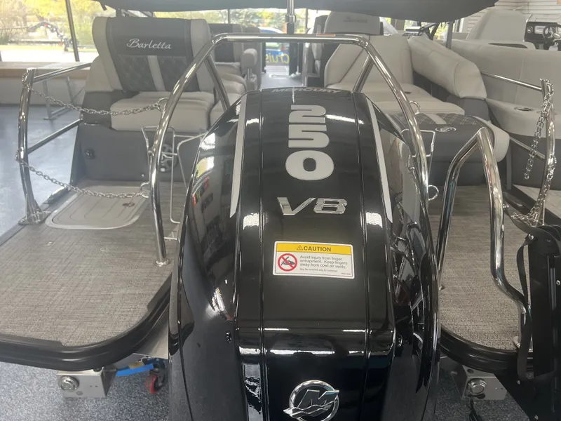 Slide: The Image of Barletta LUSSO23M 2025 - 9