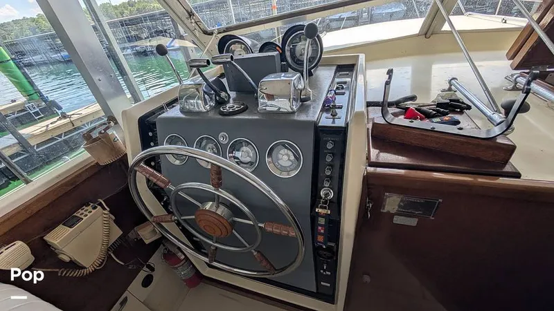Slide: The Image of Chris-Craft 38 Commander 1967 - 16555062