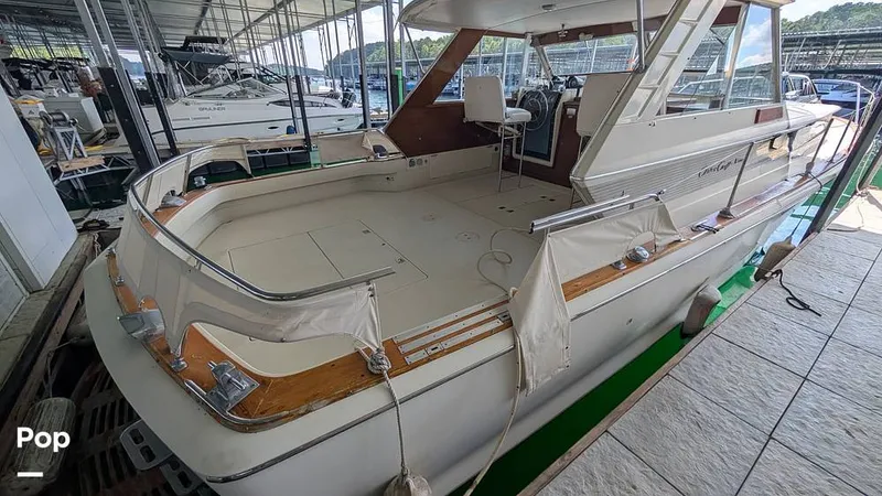 Slide: The Image of Chris-Craft 38 Commander 1967 - 16555139