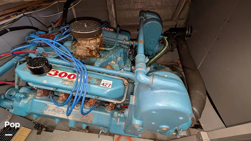 Slide: The Image of Chris-Craft 38 Commander 1967 - 16555150