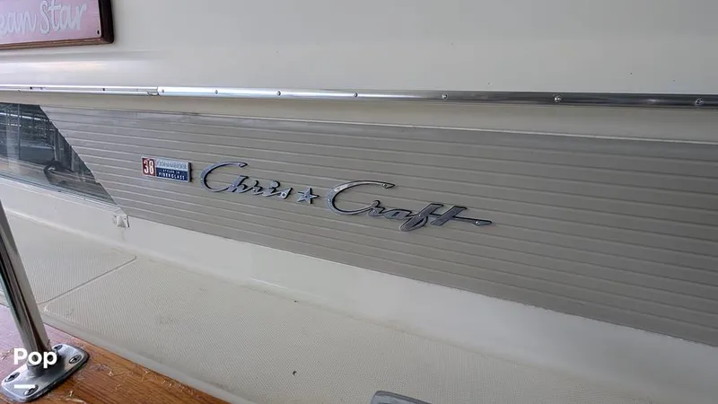 Slide: The Image of Chris-Craft 38 Commander 1967 - 16555044