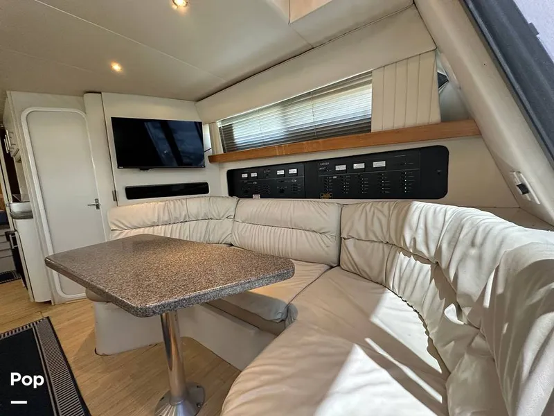 Slide: The Image of Carver Yachts 380 Santego 1994 - 16539182