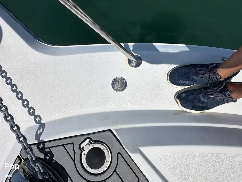 Slide: The Image of Carver Yachts 380 Santego 1994 - 16539080