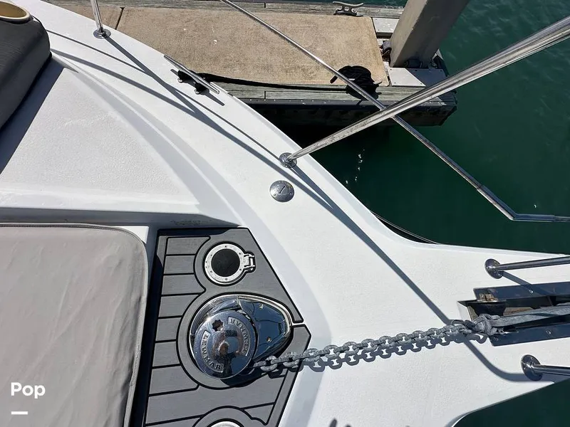 Slide: The Image of Carver Yachts 380 Santego 1994 - 16539079