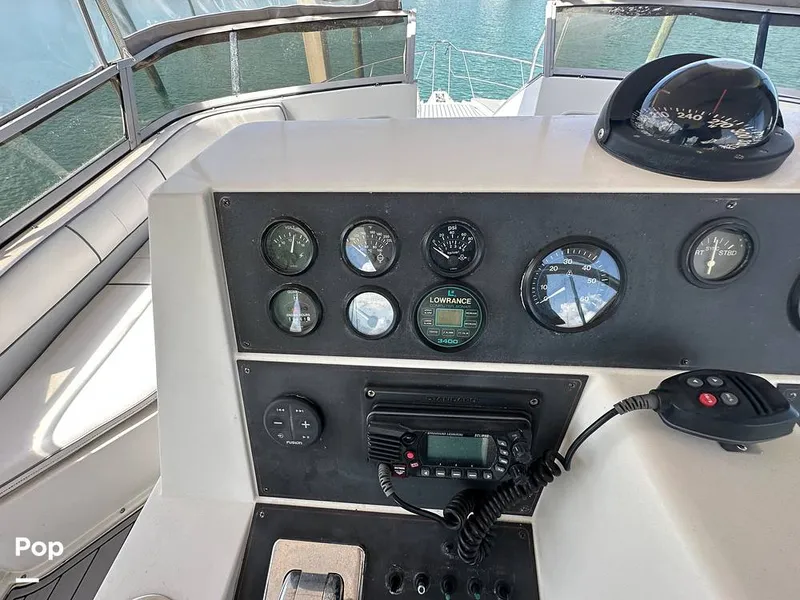 Slide: The Image of Carver Yachts 380 Santego 1994 - 16539096