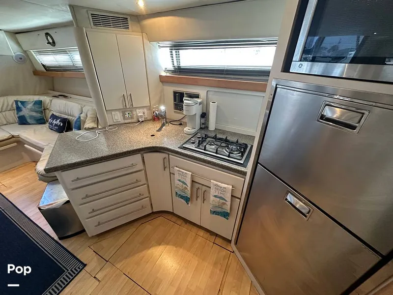 Slide: The Image of Carver Yachts 380 Santego 1994 - 16539152