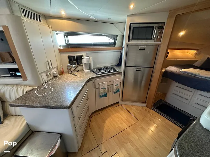 Slide: The Image of Carver Yachts 380 Santego 1994 - 16539147