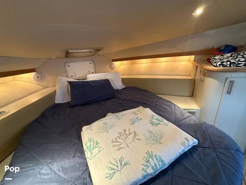 Slide: The Image of Carver Yachts 380 Santego 1994 - 16539191