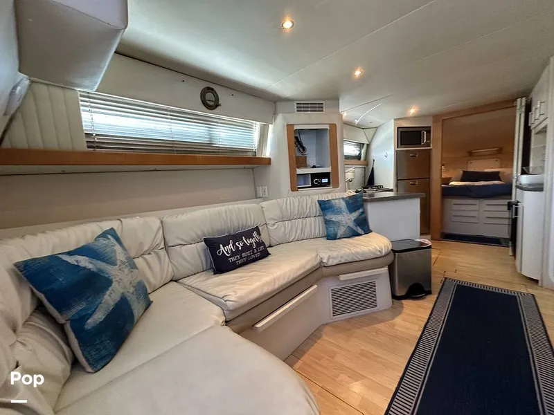 Slide: The Image of Carver Yachts 380 Santego 1994 - 16539181