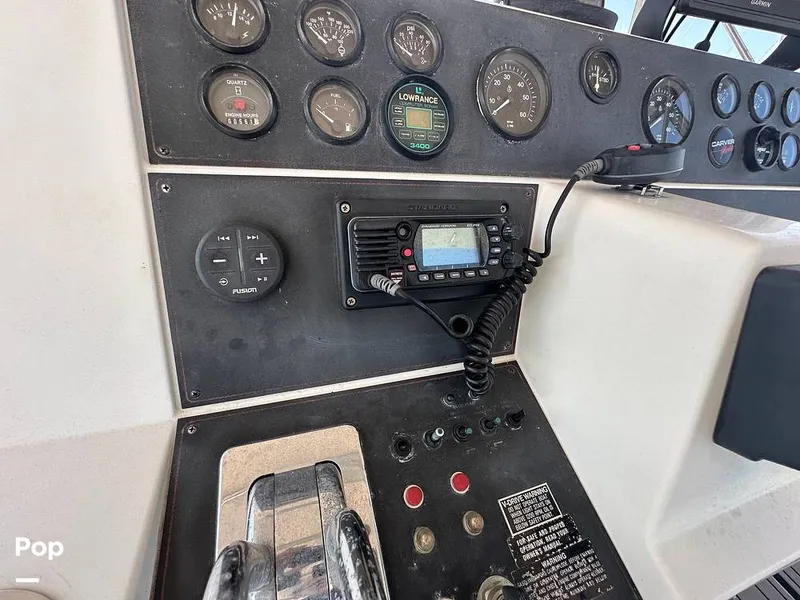 Slide: The Image of Carver Yachts 380 Santego 1994 - 16539146