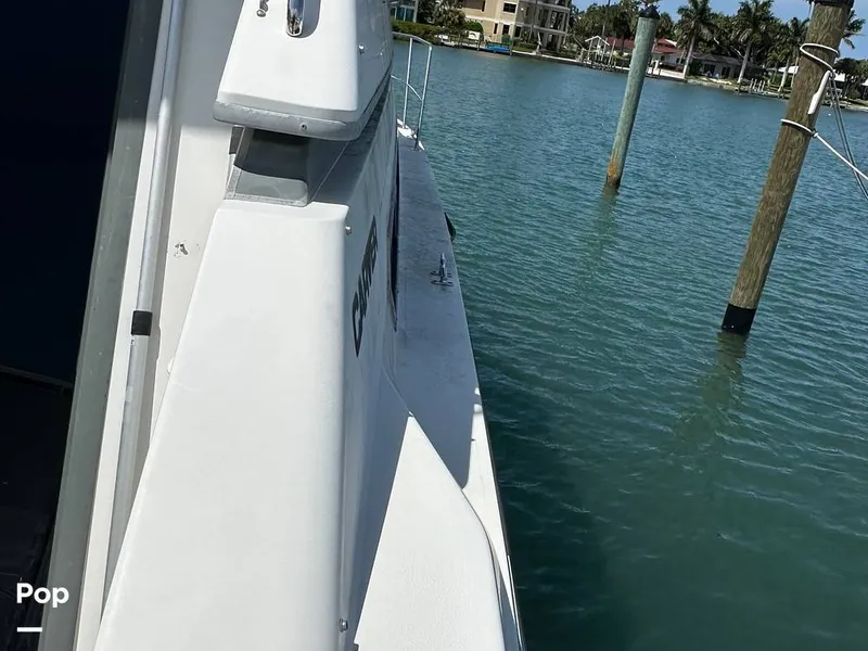 Slide: The Image of Carver Yachts 380 Santego 1994 - 16539177