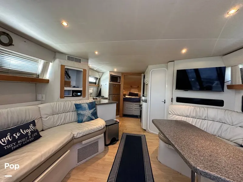 Slide: The Image of Carver Yachts 380 Santego 1994 - 16539184