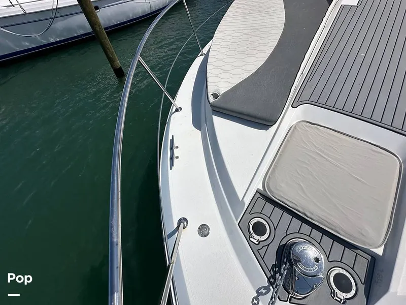 Slide: The Image of Carver Yachts 380 Santego 1994 - 16539112