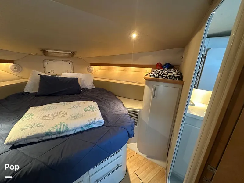 Slide: The Image of Carver Yachts 380 Santego 1994 - 16539188