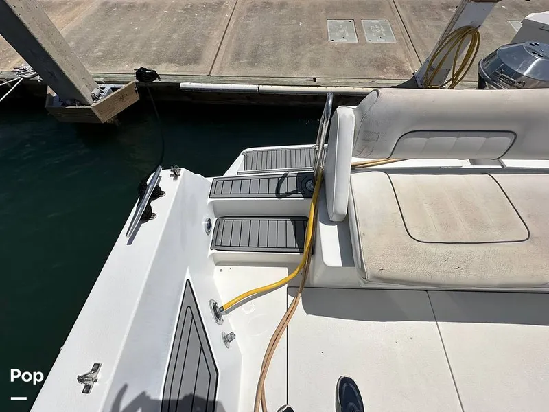 Slide: The Image of Carver Yachts 380 Santego 1994 - 16539071