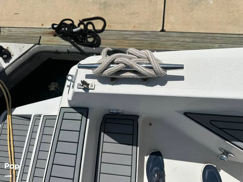 Slide: The Image of Carver Yachts 380 Santego 1994 - 16539063