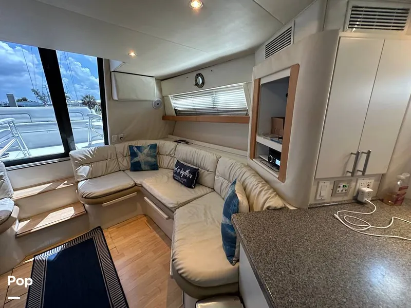 Slide: The Image of Carver Yachts 380 Santego 1994 - 16539175