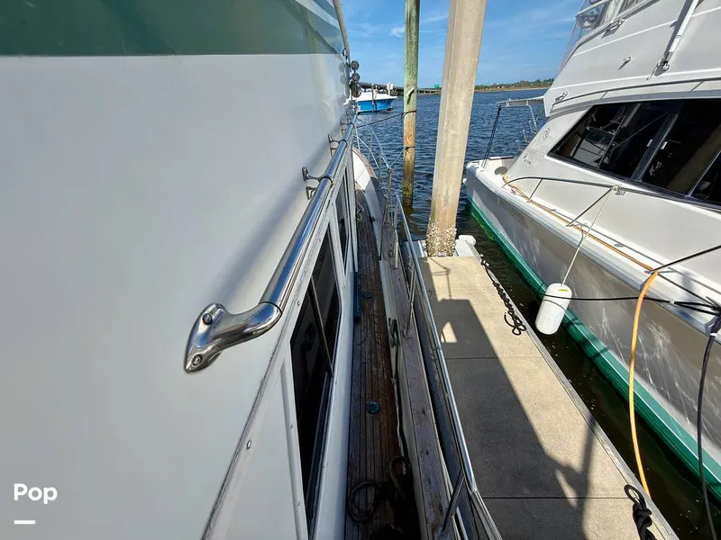 Slide: The Image of Marine Trader 43 Tradewinds 1986 - 16700039
