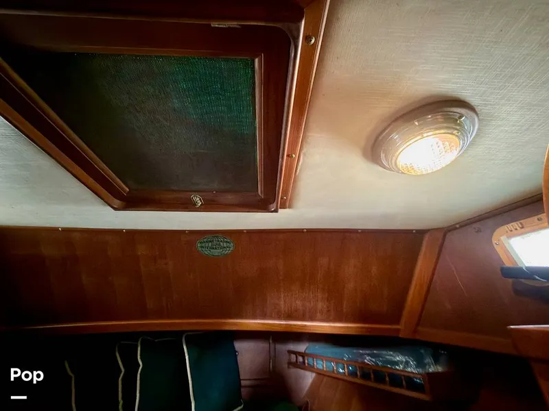 Slide: The Image of Marine Trader 43 Tradewinds 1986 - 16700021