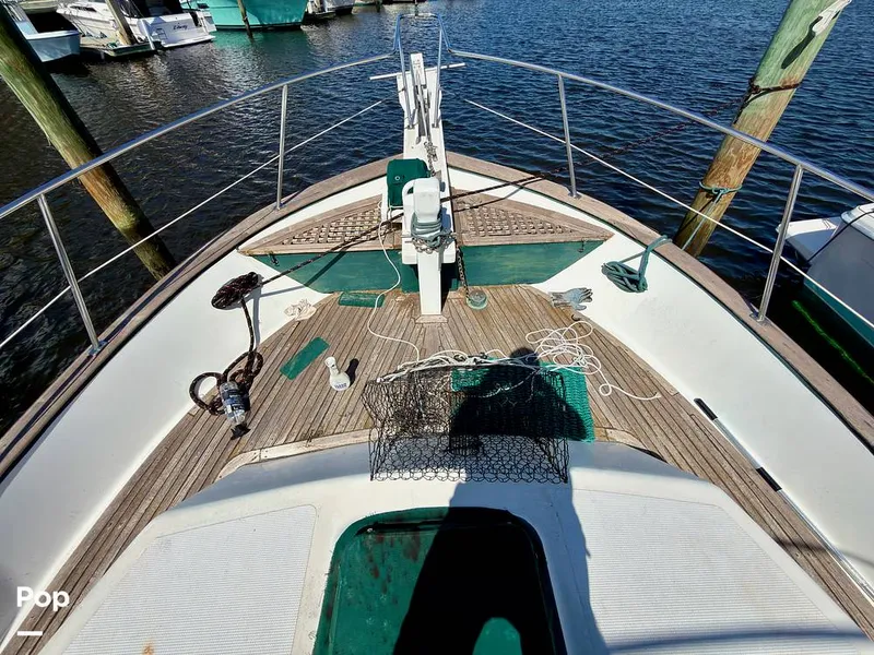 Slide: The Image of Marine Trader 43 Tradewinds 1986 - 16699886