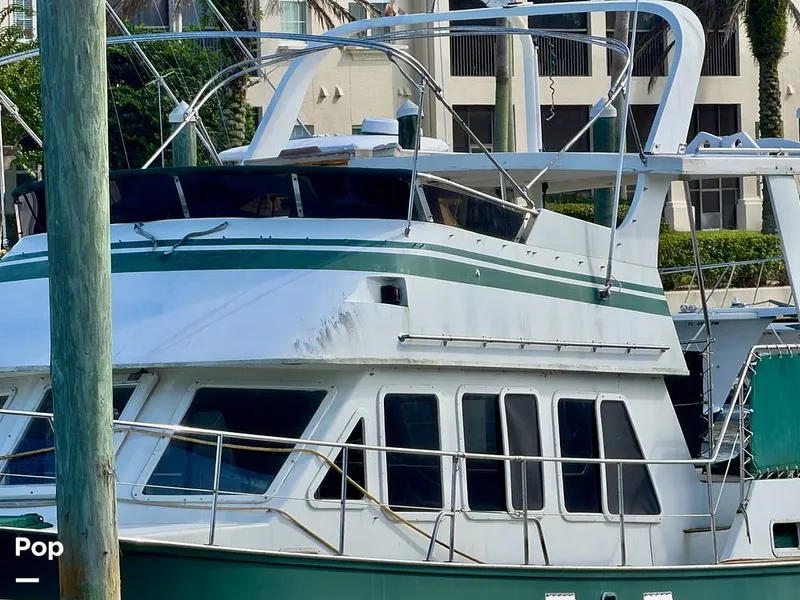 Slide: The Image of Marine Trader 43 Tradewinds 1986 - 16701351
