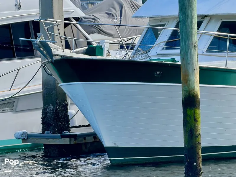 Slide: The Image of Marine Trader 43 Tradewinds 1986 - 16701352