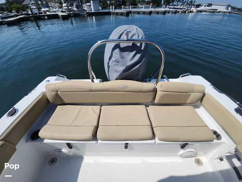 Slide: The Image of Sea Hunt Escape 211 LE 2017 - 16612755