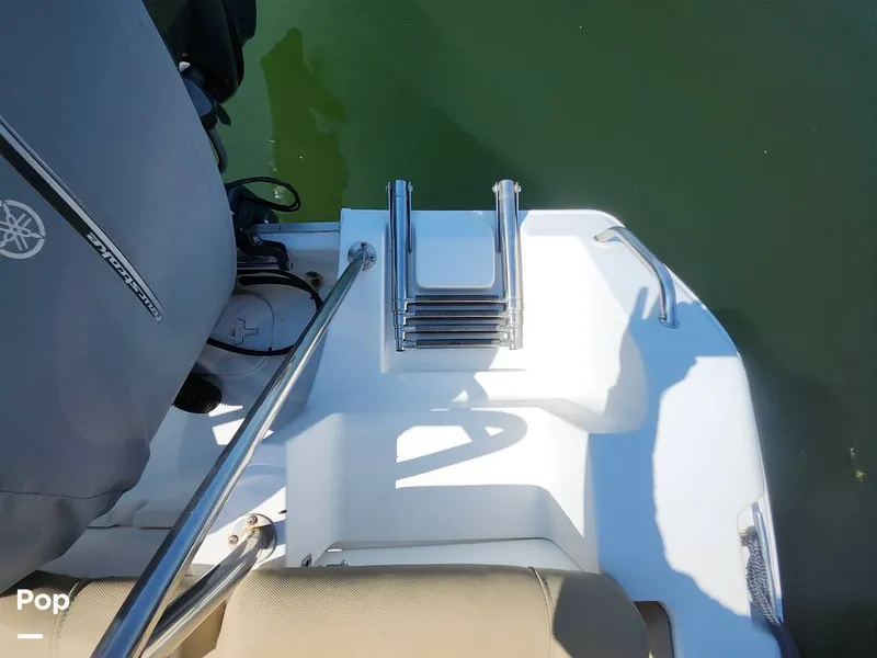 Slide: The Image of Sea Hunt Escape 211 LE 2017 - 16612759