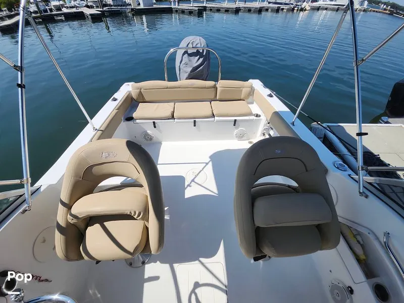 Slide: The Image of Sea Hunt Escape 211 LE 2017 - 16612748