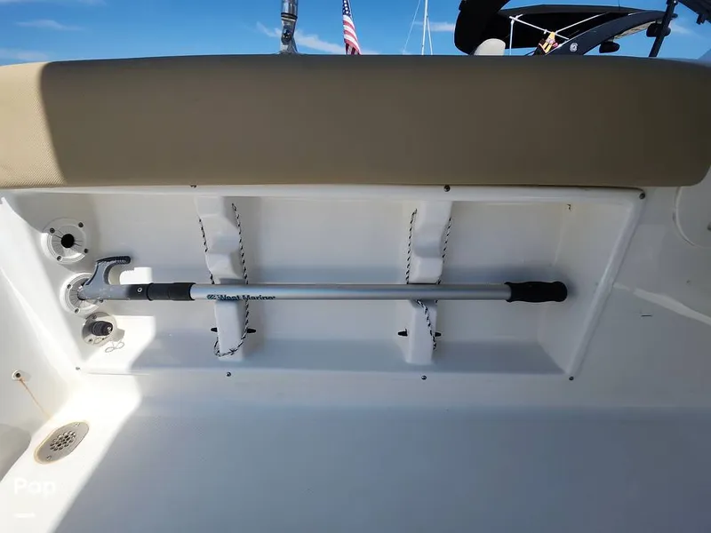 Slide: The Image of Sea Hunt Escape 211 LE 2017 - 16612754
