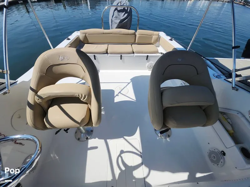 Slide: The Image of Sea Hunt Escape 211 LE 2017 - 16612749