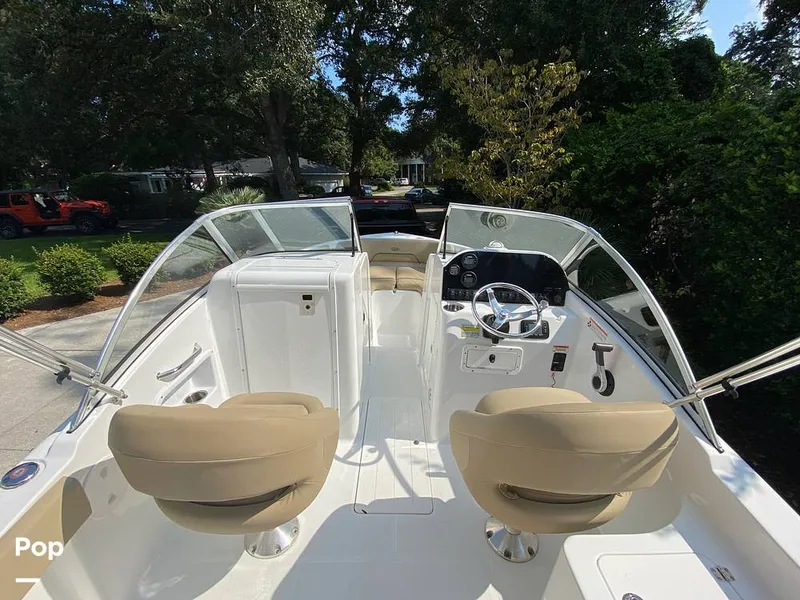 Slide: The Image of Sea Hunt Escape 211 LE 2017 - 16524501