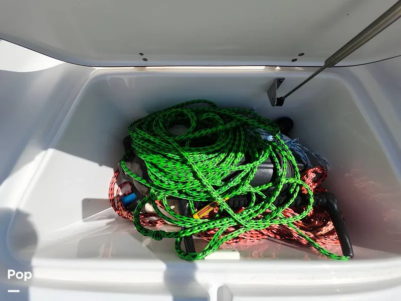 Slide: The Image of Sea Hunt Escape 211 LE 2017 - 16612782