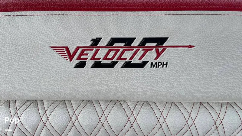 Slide: The Image of 100MPH - 16575690
