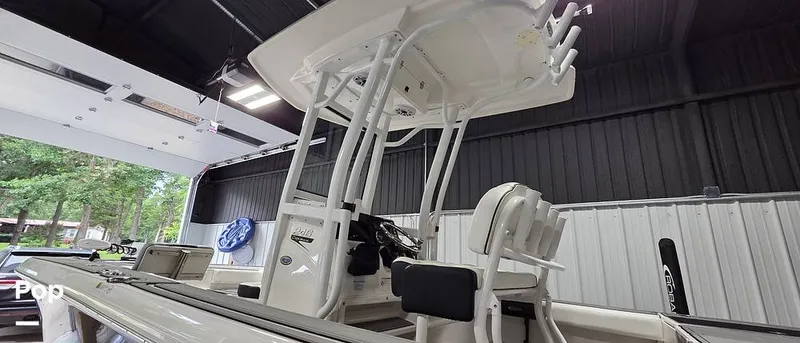 Slide: The Image of Robalo 246 Cayman 2023 - 16549854