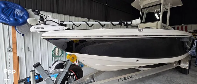 Slide: The Image of Robalo 246 Cayman 2023 - 16549836