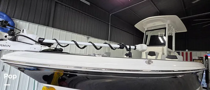 Slide: The Image of Robalo 246 Cayman 2023 - 16549841