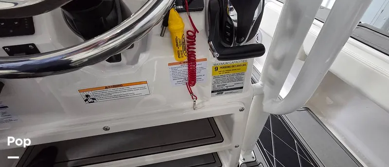 Slide: The Image of Robalo 246 Cayman 2023 - 16549922