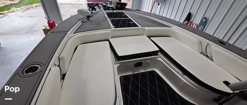 Slide: The Image of Robalo 246 Cayman 2023 - 16549930