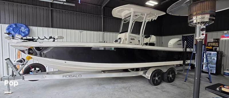 Slide: The Image of Robalo 246 Cayman 2023 - 16549834
