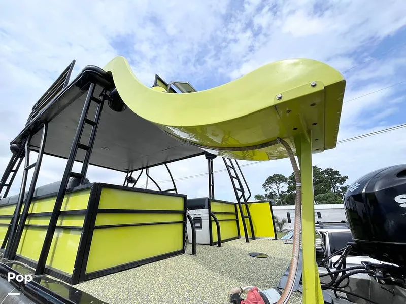 Slide: The Image of Custom Craft 29 Double Decker 2024 - 16526848
