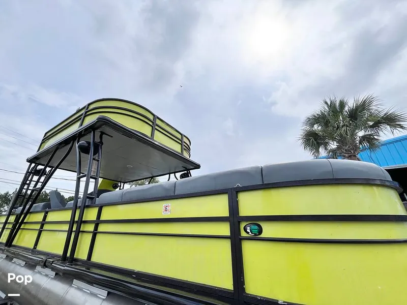 Slide: The Image of Custom Craft 29 Double Decker 2024 - 16526852