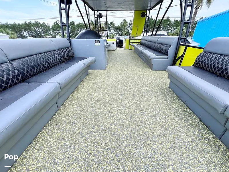 Slide: The Image of Upgraded Decking - 16526863