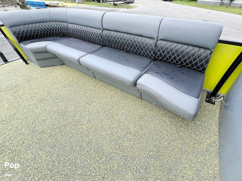 Slide: The Image of Custom Craft 29 Double Decker 2024 - 16526859